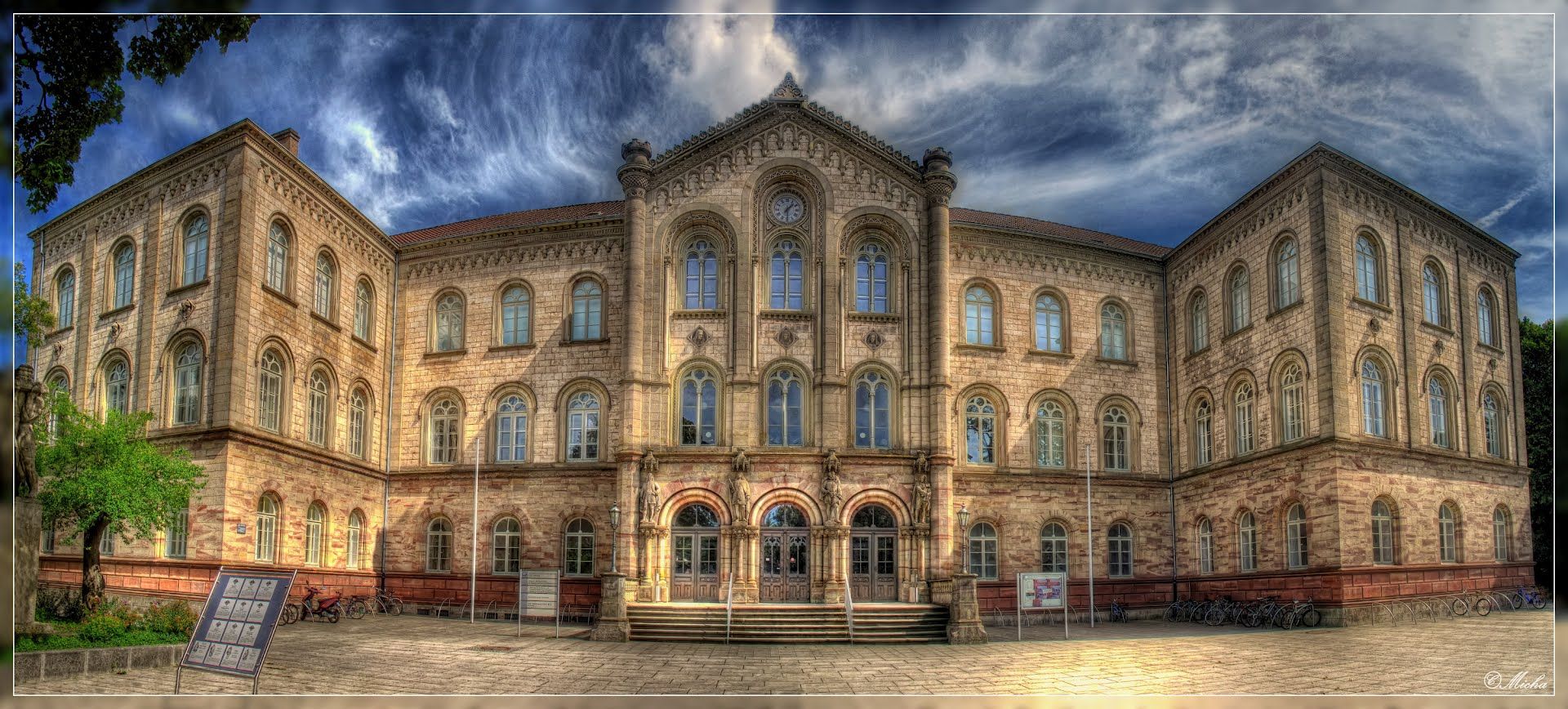 Georg-August Universitat-Gottingen